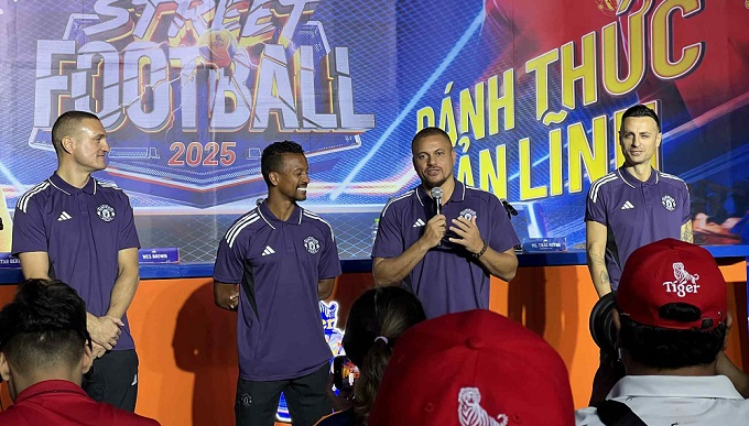 Bộ tứ huyền thoại của MU có mặt tại TP.HCM