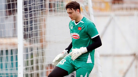  Chuyện gì sẽ xảy ra nếu Đặng Văn Lâm mất chỗ vào tay Trung Kiên?