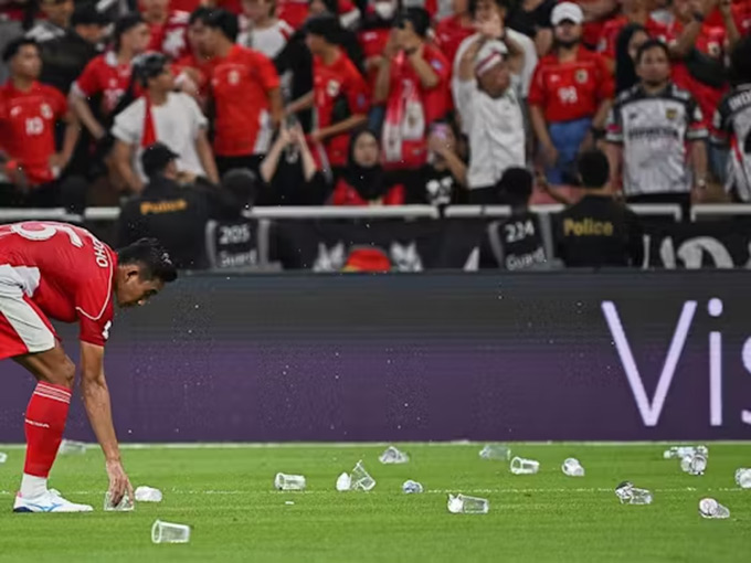 CĐV Indonesia phẫn nộ với trọng T Ma Ning