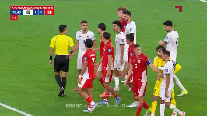 Trọng T Ma Ning rút 3 thẻ đỏ với thành viên Indonesia sau trận