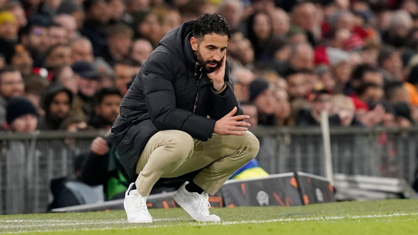 Ruben Amorim sẽ chỉ khiến cho đội hình của MU thêm hỗn tạp