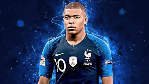 Kylian Mbappe đã 'xử' xong mốc 394 bàn của Lionel Messi
