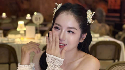  Nữ thần chạy bộ Loan Barbie định nghĩa 'mùi vị' của lãng mạn