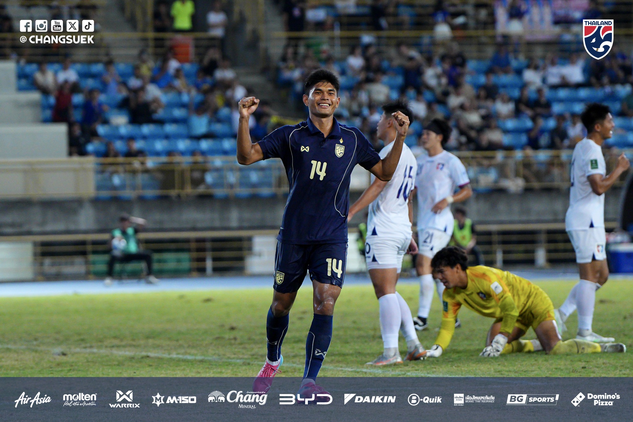 Teerasak Poeiphimai đóng góp cú hattrick trong chiến thắng 6-1 của Thái Lan trước Đài Bắc Trung Hoa (Ảnh: FAT)