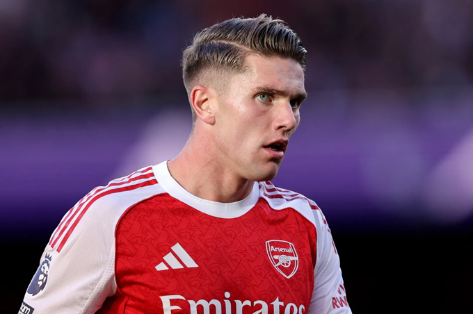 Vì sao Viktor Gyokeres 'tịt ngòi' vẫn hữu dụng với Arsenal?