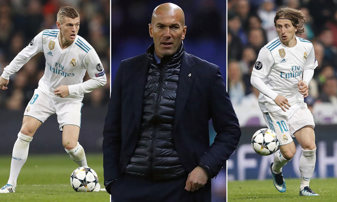 Zidane chọn Kroos và Modric cho cầu thủ hoàn hảo của mình