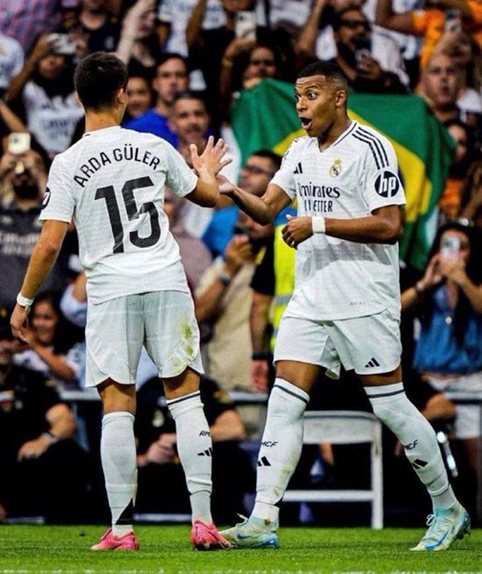 Guler và Mbappe đang cho thấy sự ăn ý khó tin