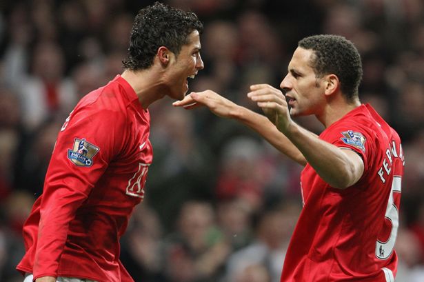 Ronaldo gọi Rio Ferdinand là nhà báo
