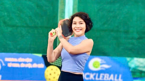  Pickleball giúp 'chị đẹp' Vũ Thị Kim Oanh rực rỡ ở tuổi U50