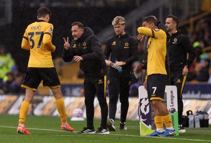 Wolves chưa thắng trận nào ở Premier League mùa này