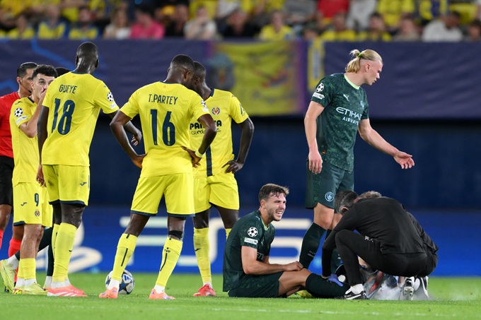 Chấn thương của Nico tăng thêm nỗi lo cho Man City