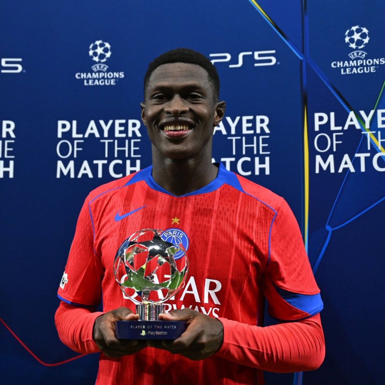 Mendes duy trì được sự ổn định lớn ở PSG