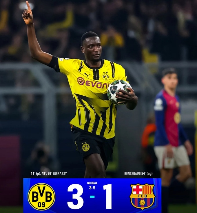Barca từng thua hú vía 1-3 trên sân của Dortmund ở tứ kết lượt về Champions League 2024/25