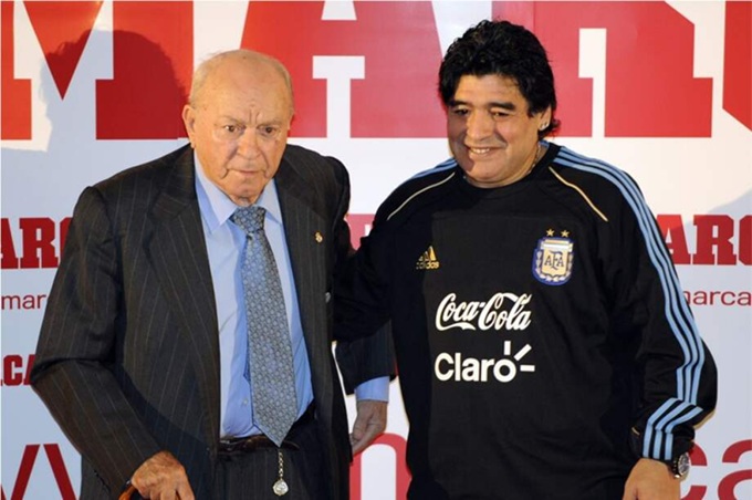Alfredo Di Stefano và Maradona