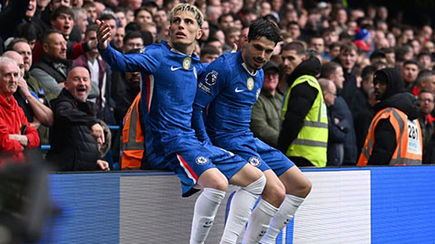  Garnacho ghi bàn đầu tiên cho Chelsea, tái hiện màn ăn mừng gợi nhớ về MU