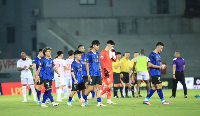 HAGL cần thêm những cầu thủ có chuyên môn tốt để làm chỗ dựa Ảnh: Phan Tùng