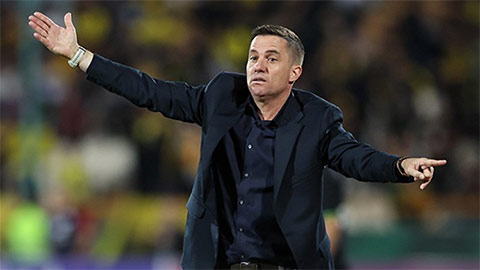  Nam Định vuột mất HLV giành cú ăn 4 lịch sử