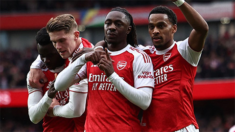  Eberechi Eze 'gãi đúng chỗ ngứa' của Arsenal