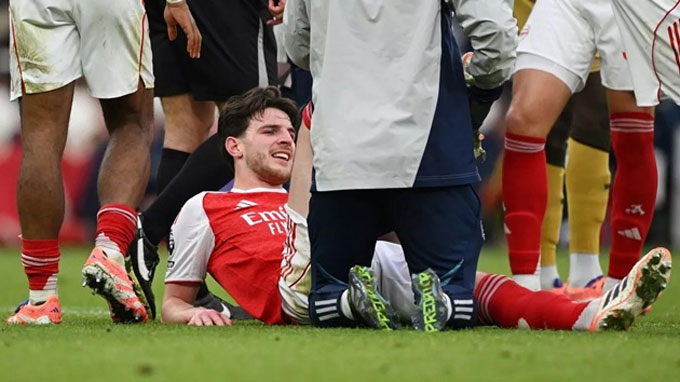 Declan Rice gặp chấn thương