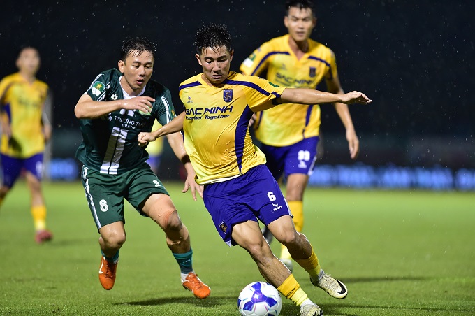 Minh Vương ghi hơn 1 nửa số bàn thắng cho Đồng Nai. Ảnh: Quốc An