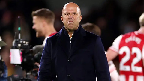  Áp lực sa thải HLV tại Premier League: Arne Slot trong vòng nguy hiểm?