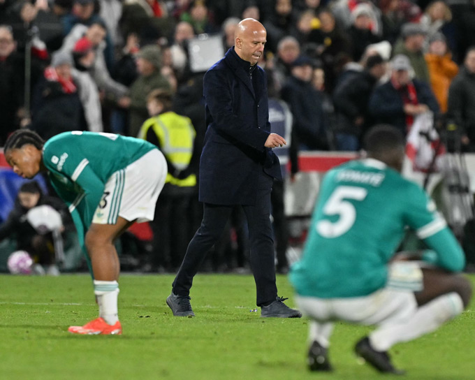 Ban lãnh đạo Liverpool vẫn hoàn toàn tin tưởng Slot