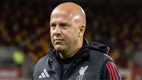 Arne Slot tính dùng cầu thủ 'mất tích' 3 năm tại Liverpool