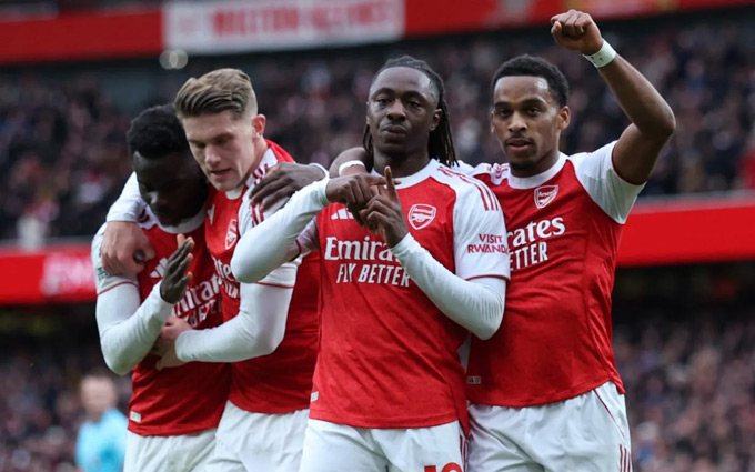 Arsenal đang có một lực lượng rất dày