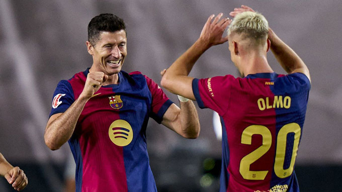 Lewandowski và Olmo đã bình phục chấn thương