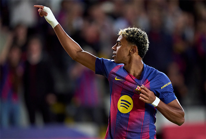 Nụ cười đã trở lại trên môi Lamine Yamal