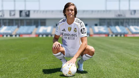  Salah có thể bị 'bỏ túi' bởi 'hàng thải' của MU