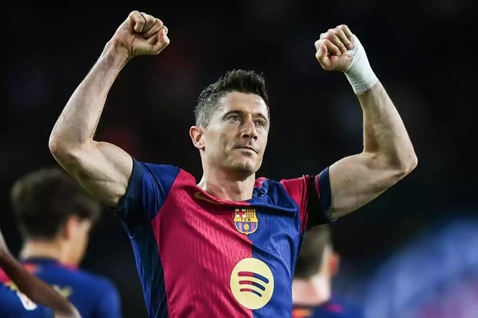 Robert Lewandowski (Barcelona)