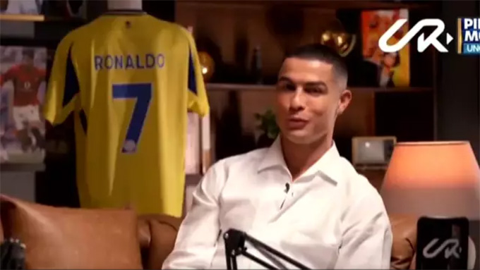 CR7 phủ nhận anh thành tỷ phú