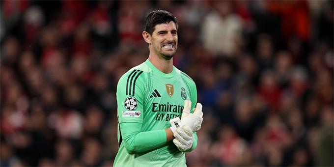 Courtois có một trận đấu xuất thần nhưng không thể cứu được Real Madrid