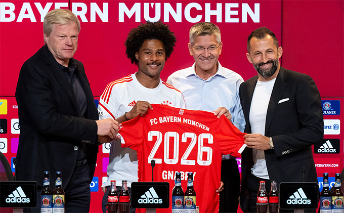 Gnabry hiện còn hợp đồng với Bayern đến năm 2026