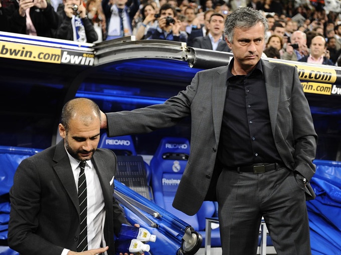 Thứ bóng đá kiểm soát của Guardiola từng thất bại trước lối chơi kỷ luật của Mourinho
