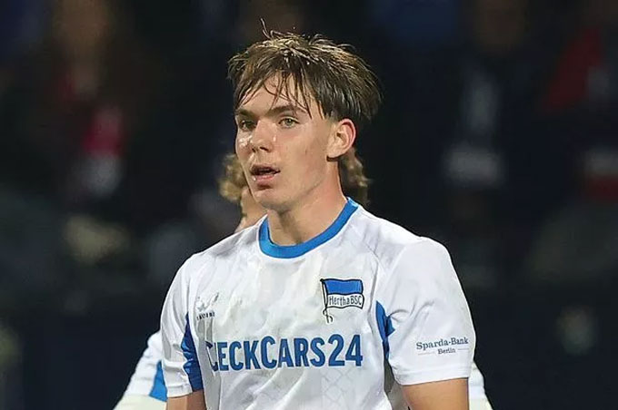 Kennet Eichhorn trong màu áo Hertha Berlin