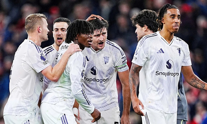 MU sẽ hành quân làm khách trước Tottenham