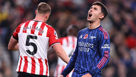  Sunderland dùng chiến thuật có IQ 1000 để chặn đứng tuyệt chiêu của Arsenal
