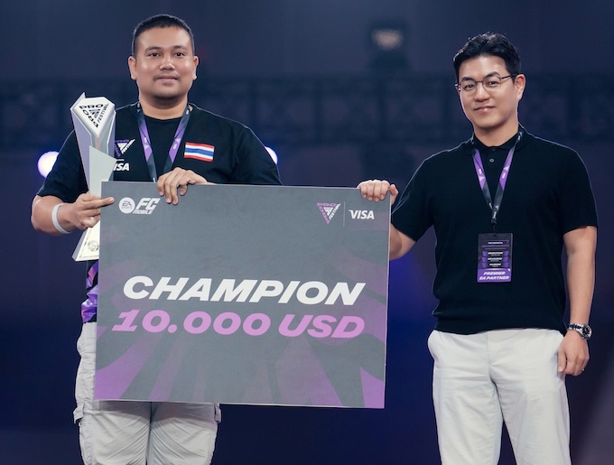 Đội tuyển Thái Lan vô địch nội dung FC Mobile. Ảnh: BTC