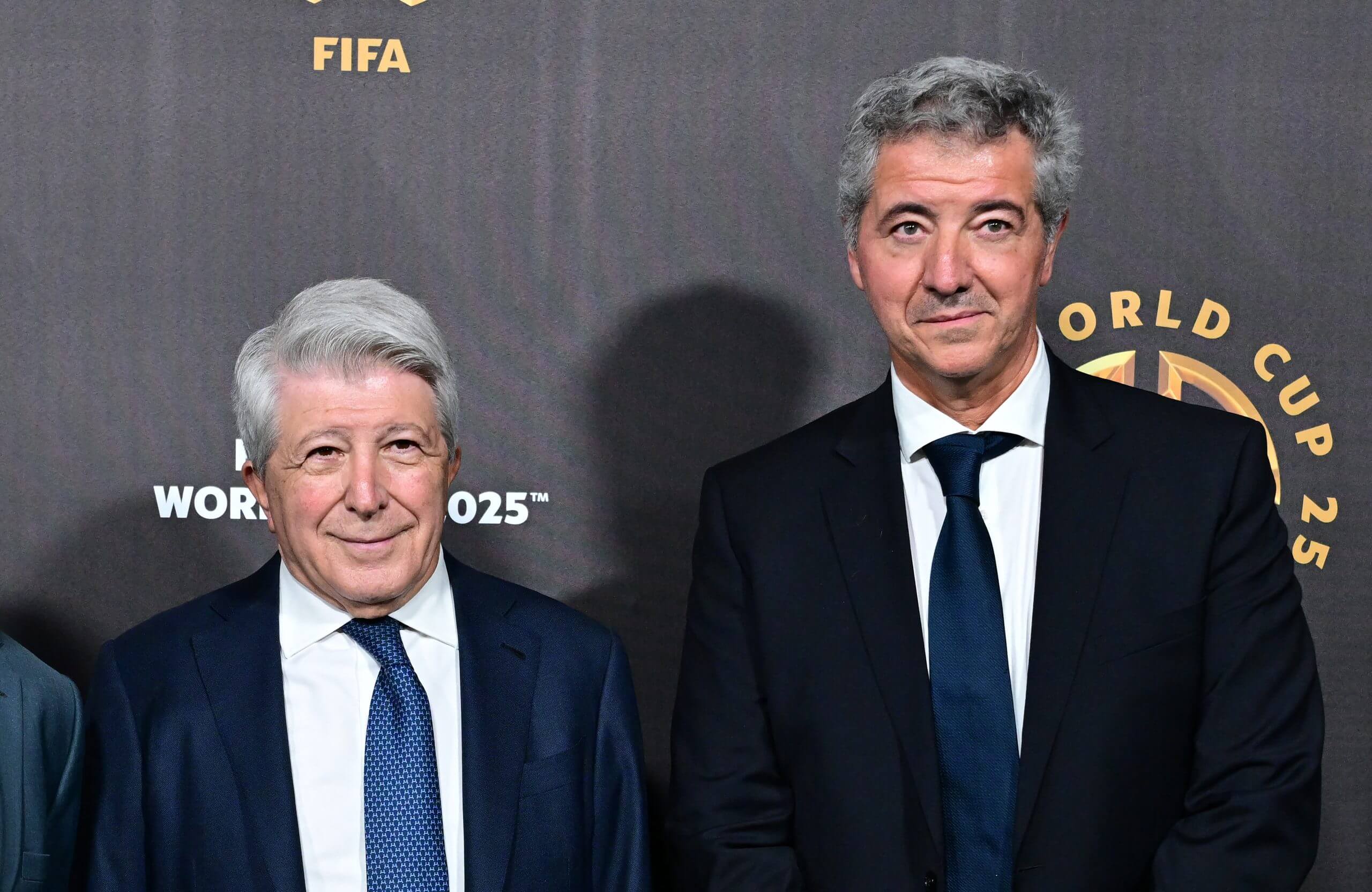 CEO Miguel Angel Gil Marin và chủ tịch Enrique Cerezo vẫn giữ nguyên vị trí của mình ở CLB