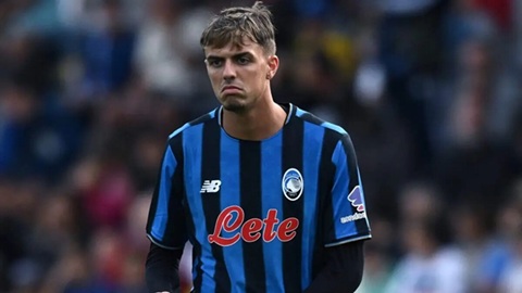  Con trai huyền thoại Milan gặp lại 'ân sư'
