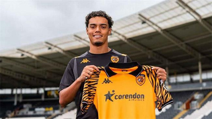 Joao Mendes không muốn làm cái bóng của cha mình