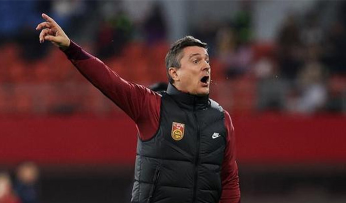 HLV Antonio Puche cho rằng U22 Việt Nam đã may mắn khi thắng U22 Trung Quốc