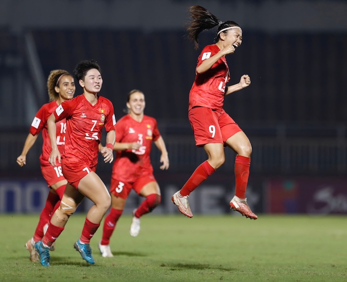 Mục tiêu của đội nữ TP.HCM là giành trọn 3 điểm trong cuộc so kè với Lion City. Ảnh: Anh Khoa