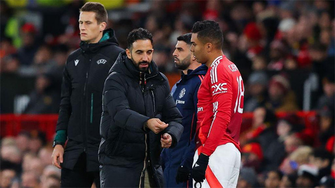 Amorim hài lòng với sự trở lại của Casemiro