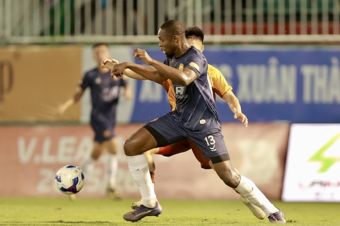 Thanh Hoá đang bị FIFA cấm chuyển nhượng cầu thủ. Ành: Minh Trần