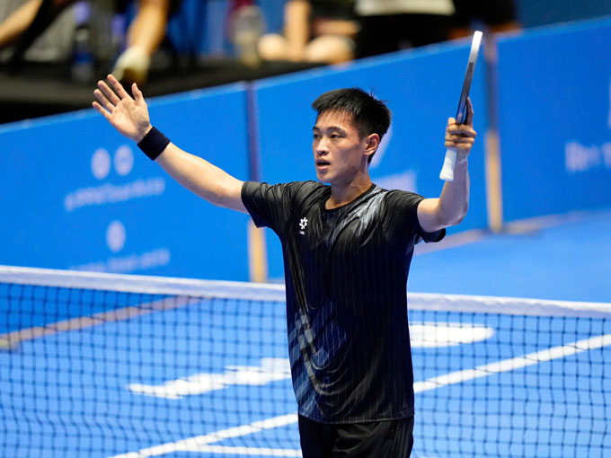 Trương Vinh Hiển giành danh hiệu vô địch