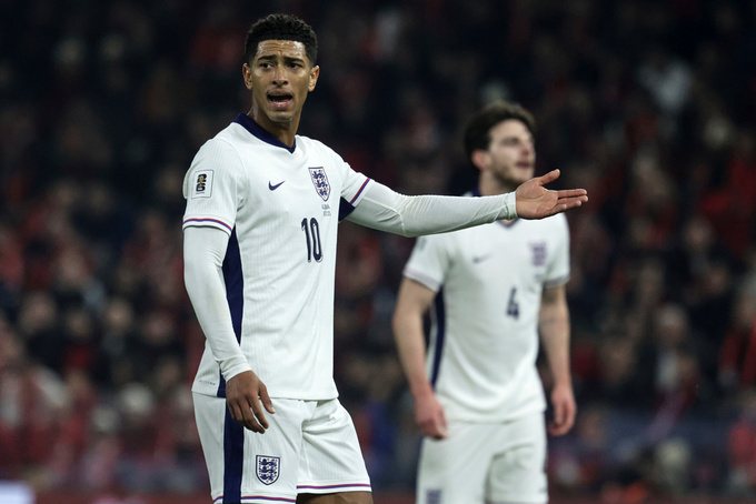 Bellingham có triệu chứng mắc "bệnh ngôi sao"