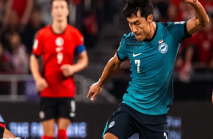 Singapore đã ngược dòng trước Hong Kong